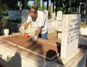Bayram Öncesi Mezarlıklarda Ziyaretçi Yoğunluğu