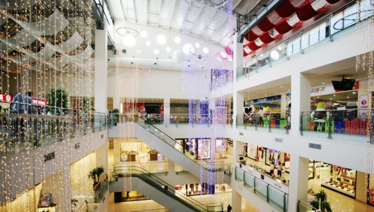 Bayramda AVM’ye gidenler kabusu yaşadı: Yok böyle olay!