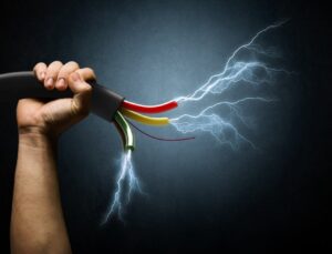 Elektrik fiyatında tavan 3 bin 399 TL’ye dayandı