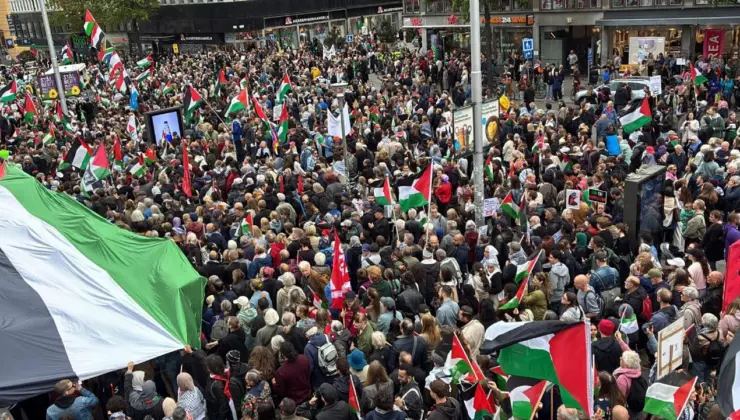 Filistin’e destek için binlerce İsveçli yürüdü. ABD’ye tepki: ‘Arabulucu değil, taraflı’