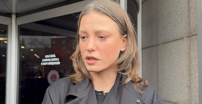 Serenay Sarıkaya ‘Ayşe Barım’ sessizliğini bozdu