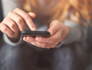 Telefonunuzun Dinlendiğini Nasıl Anlarsınız? İşte Dikkat Etmeniz Gereken 7 İşaret