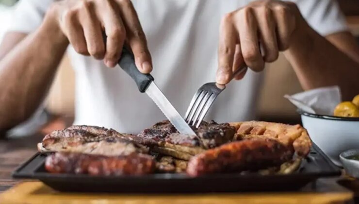 Uzmanı uyardı: Kalp sağlığınız için ‘tadımlık’ et tüketin!