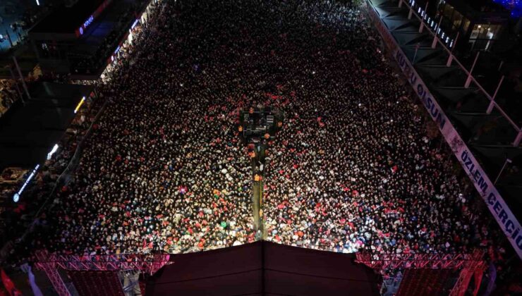 Aydın Büyükşehir’in konserine yoğun ilgi