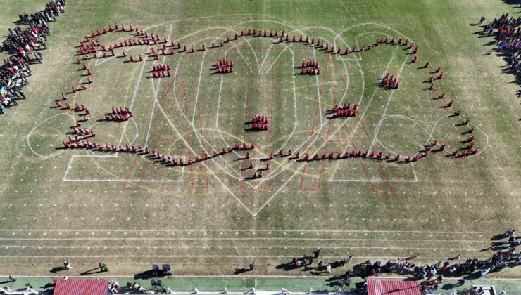Cumhuriyet’in 102. yılı, Nazilli’de düzenlenen törenlerle coşkulu bir şekilde kutlandı