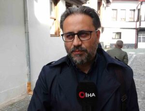 Doç. Dr. Abdullah Erdem Taş: “Modern hayat insanları yalnızlaştırıyor”