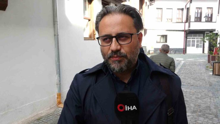 Doç. Dr. Abdullah Erdem Taş: “Modern hayat insanları yalnızlaştırıyor”