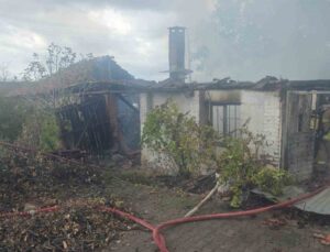 Yangında 91 yaşındaki kadın yaşamını yitirdi