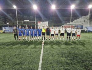 Kuşadası’nda Görev Şehitleri Turnuvası’nda çeyrek final heyecanı başladı