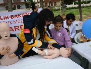 Kuşadası’nda ‘sağlıklı çocuk, sağlıklı gelecek’ projesi başladı