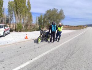 Kütahya’da jandarmadan motosiklet ve motorlu bisiklet denetimi