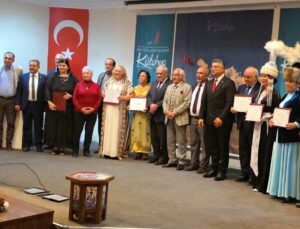 Kütahya’da Türk dünyası sanatçılarından Cumhuriyet Bayramı konseri