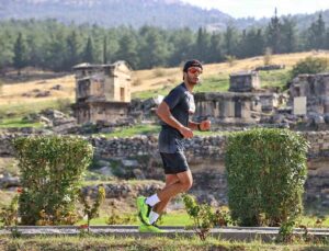 Lykos Yarı Maratonu sporcuları Pamukkale’de buluşturdu