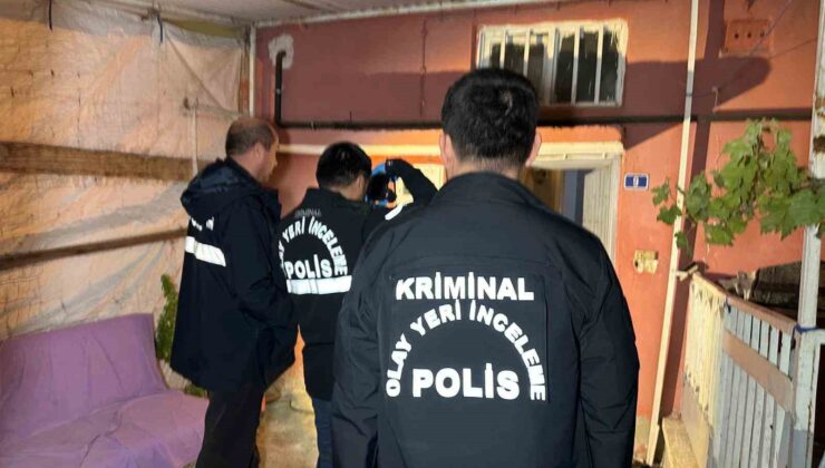 Uşak’ta baba, babaanne ve komşu bıçaklandı
