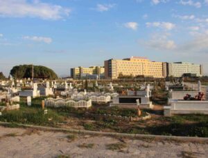 O Mezarlık Taşınıyor!