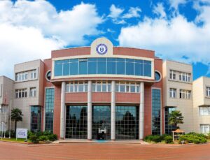 Geçmişten Geleceğe Aydın Sempozyumu