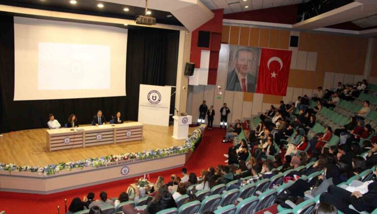 ADÜ’de “Öğretmenlik Yolunda: Deneyimden İlham Almak” etkinliği gerçekleştirildi