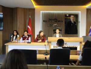Didim Belediyesi Çocuk Meclisi Kasım toplantısında bir araya geldi