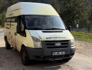 Koçarlı’da Mobil Halk Ekmek aracı beğeni topluyor