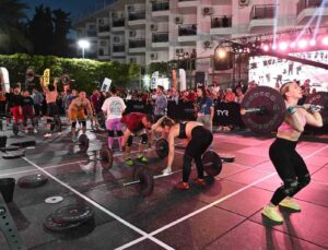 Kuşadası’nda Uluslararası CrossFit Şampiyonası başladı