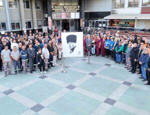 Nazilli’de 750 personel Atatürk portresi yaptı