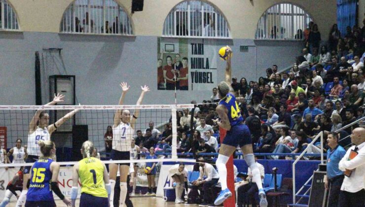 Sultanlar Ligi: Aydın Büyükşehir Belediyespor: 1 – Fenerbahçe Medicana: 3