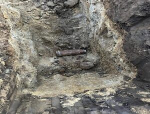 Tarlada bulunan top mermisi imha edildi