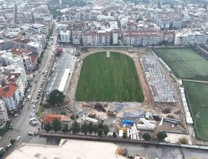 Adnan Menderes Stadyumu’nda çim serildi