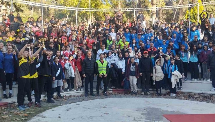 Aydın’da okul sporları oryantiring il birinciliği yarışmaları tamamlandı