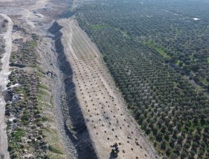 Buharkent’te İlek Bahçesi Projesi’nde altyapı çalışmaları sürüyor