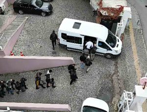 İzmir’de DEAŞ operasyonu: 40 gözaltı