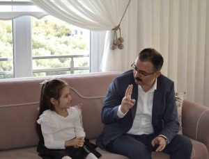 Kaymakam Ateş, öğrencilerin misafiri oldu