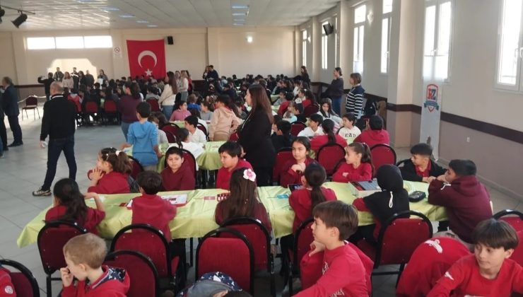 Söke’de Okullar Arası Akıl ve Zeka Oyunları Turnuvası düzenlendi