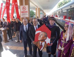 Atatürk’ün Aydın’a Gelişinin 95.Yıldönümü törenle kutlandı