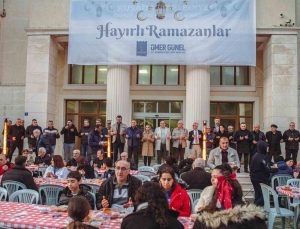 Davutlar’da oruçlar Kuşadası Belediyesi’nin iftar sofrasında açıldı