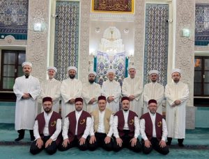 Denizli’de asırlık Teravih geleneği ilk gecede gönülleri kuşattı