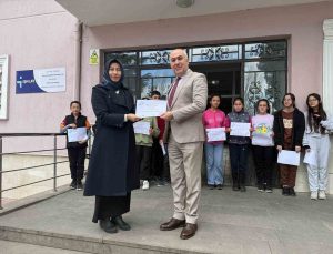 Emirdağ Gömü Ortaokulu, Avrupa’dan ‘eTwinning’ projesiyle ödülle döndü