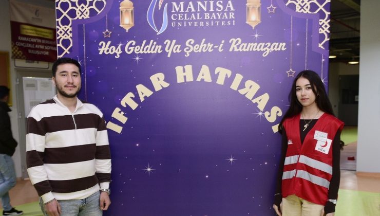 MCBÜ’lü öğrenciler ramazanın ilk iftarında aynı sofrada buluştu