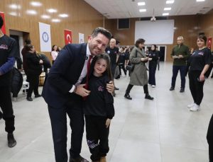 Tavas Belediyesi Halk Oyunları Kursu coşkuyla sürüyor