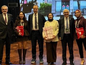 Adnan Menderes Üniversitesi öğrencisi kongrede birinci oldu