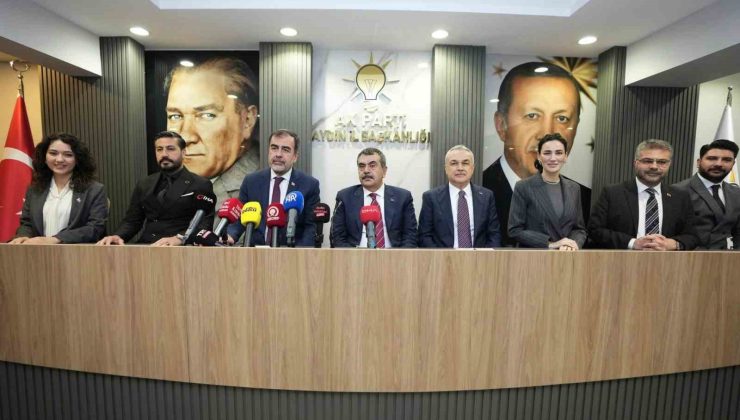 Bakan Tekin: “Sizin hayal edemediklerinizi biz gerçekleştiriyoruz”