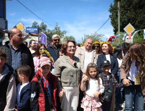 Didim’de 2. Ege Lezzetleri Festivali zengin tatlarıyla başladı