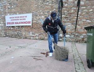 Efeler Belediyesi ekipleri Nevzat Biçer Parkı’nı temizledi