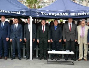 Kuşadası Ticaret Odası yönetimi 23 Nisan coşkusuna ortak oldu