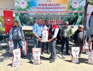 Silajlık mısıra alternatif olan sorgum otu üreticilere dağıtıldı