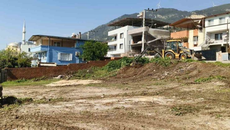 Söke Belediyesi, ilçe genelinde çalışmalarını sürdürüyor