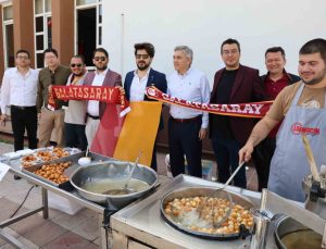 Aydın’da Galatasaraylı avukatlar, şampiyonluk lokması döktürdü