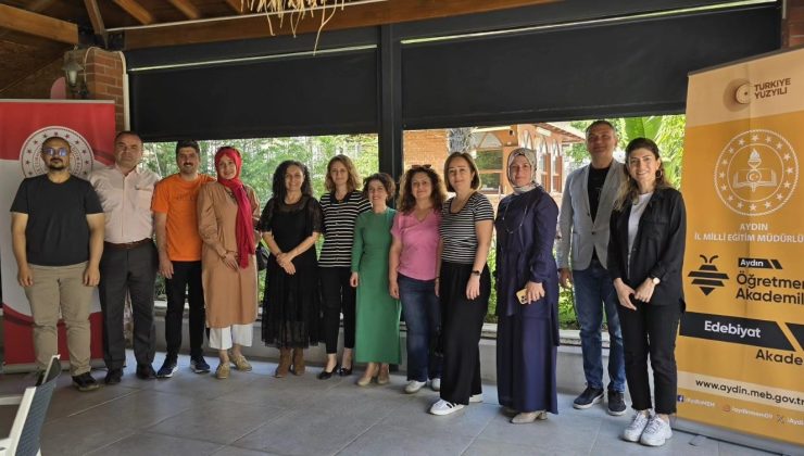 Aydın’da “Maarifin Kalemleri” söyleşisi yoğun ilgi gördü