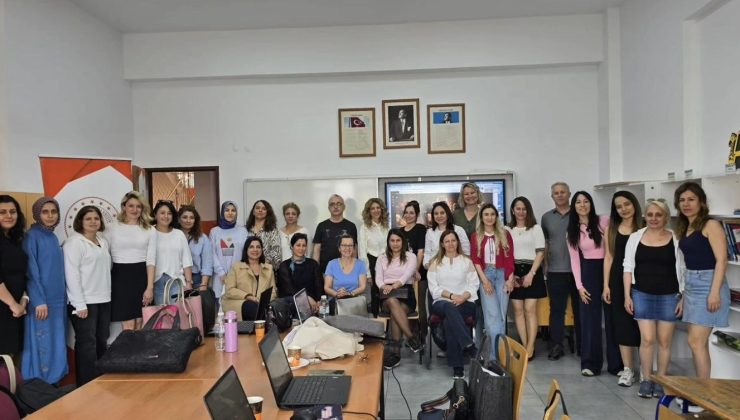 Aydın’da öğretmenlere yapay zeka destekli eğitim atölyesi
