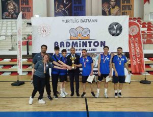 Aydın’ın badmintoncuları namağlup şampiyon oldu